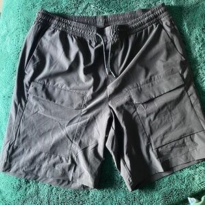 Men’s Old Navy Active Wear Shorts - Large